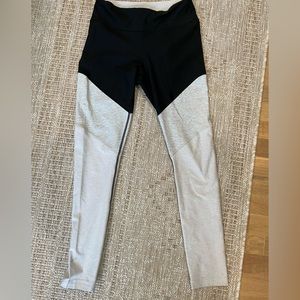 Outdoor voices color block leggings